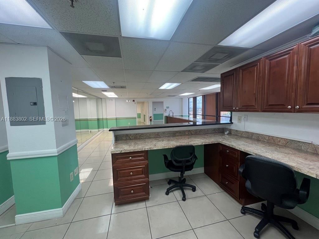 4445 W 16th Ave, Unit 605, Hialeah, FL 33012 Photo