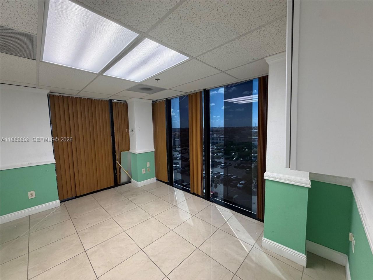 4445 W 16th Ave, Unit 605, Hialeah, FL 33012 Photo