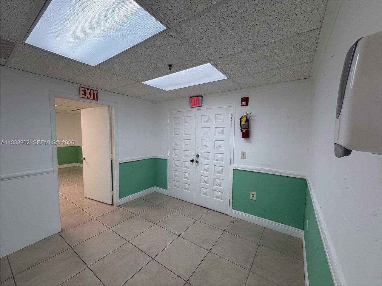 4445 W 16th Ave, Unit 605, Hialeah, FL 33012 Photo