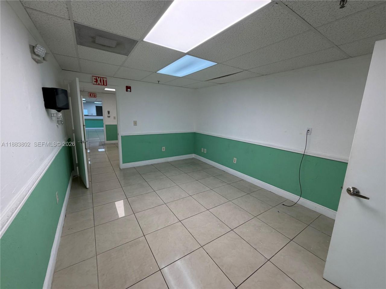 4445 W 16th Ave, Unit 605, Hialeah, FL 33012 Photo