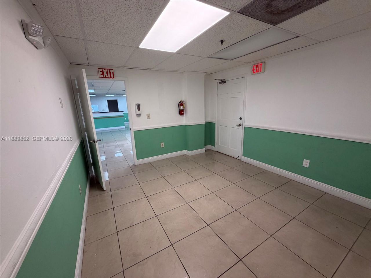 4445 W 16th Ave, Unit 605, Hialeah, FL 33012 Photo
