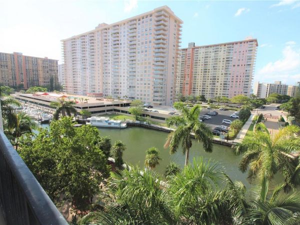 17150 N Bay Rd, Unit 2612, Sunny Isles Beach, FL 33160