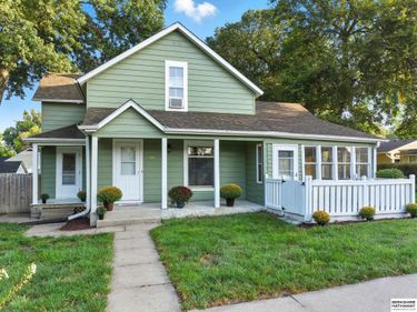 122 E 10 Street, Wahoo, NE 68066