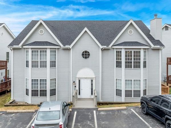 1716 Whispering Creek Drive, Unit C, Ballwin, MO 63021