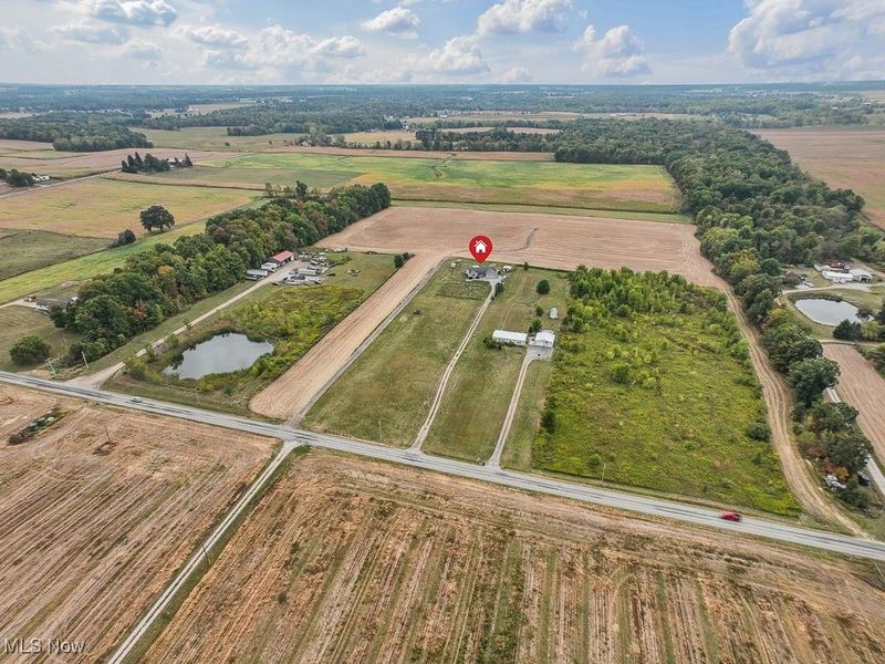 747 Britton Road, Creston, OH 44217 Photo 2