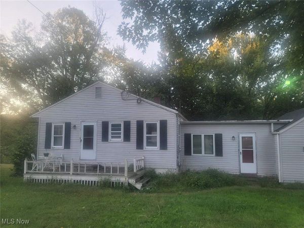 1721 Ohltown Mcdonald Road, Niles, OH 44446