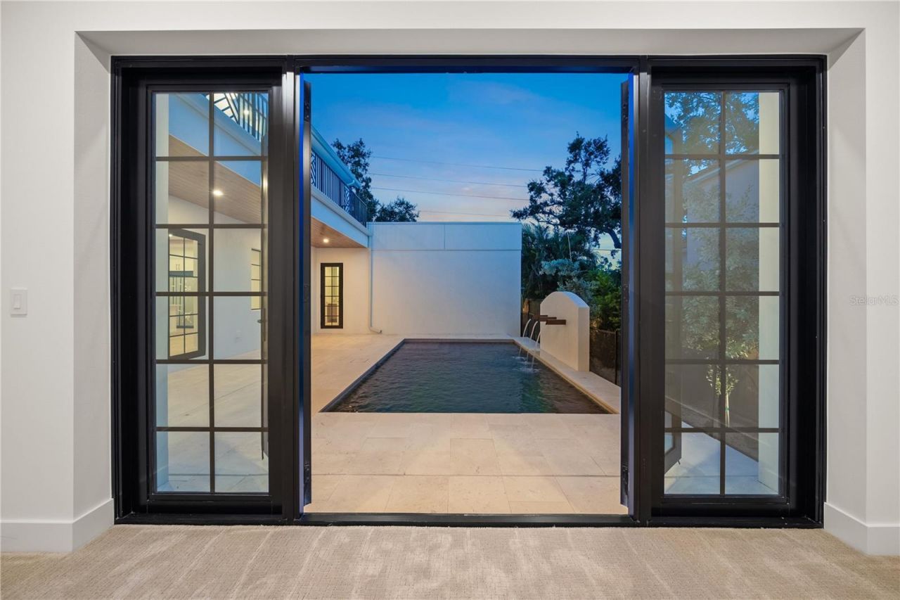 1648 Bonita Lane, Sarasota, FL 34239 Photo