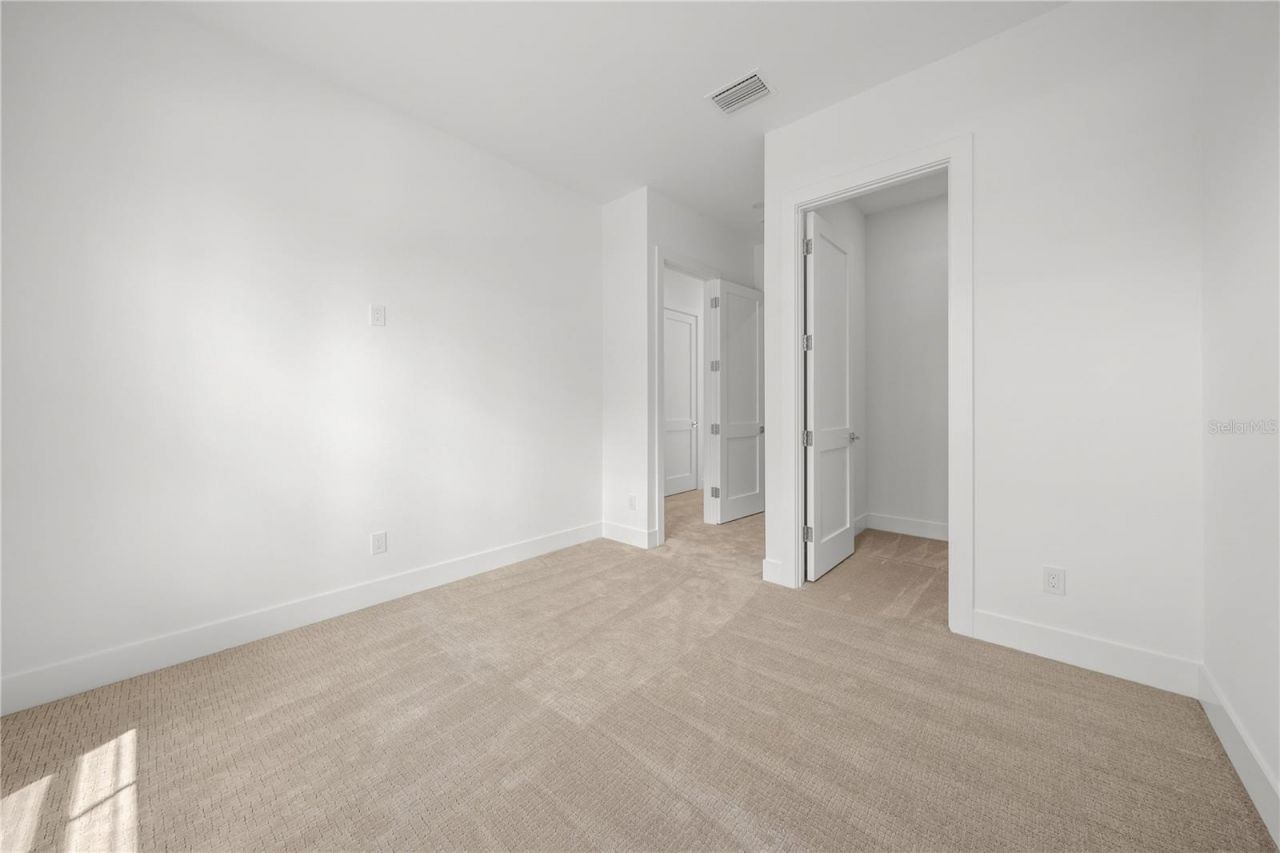 1648 Bonita Lane, Sarasota, FL 34239 Photo