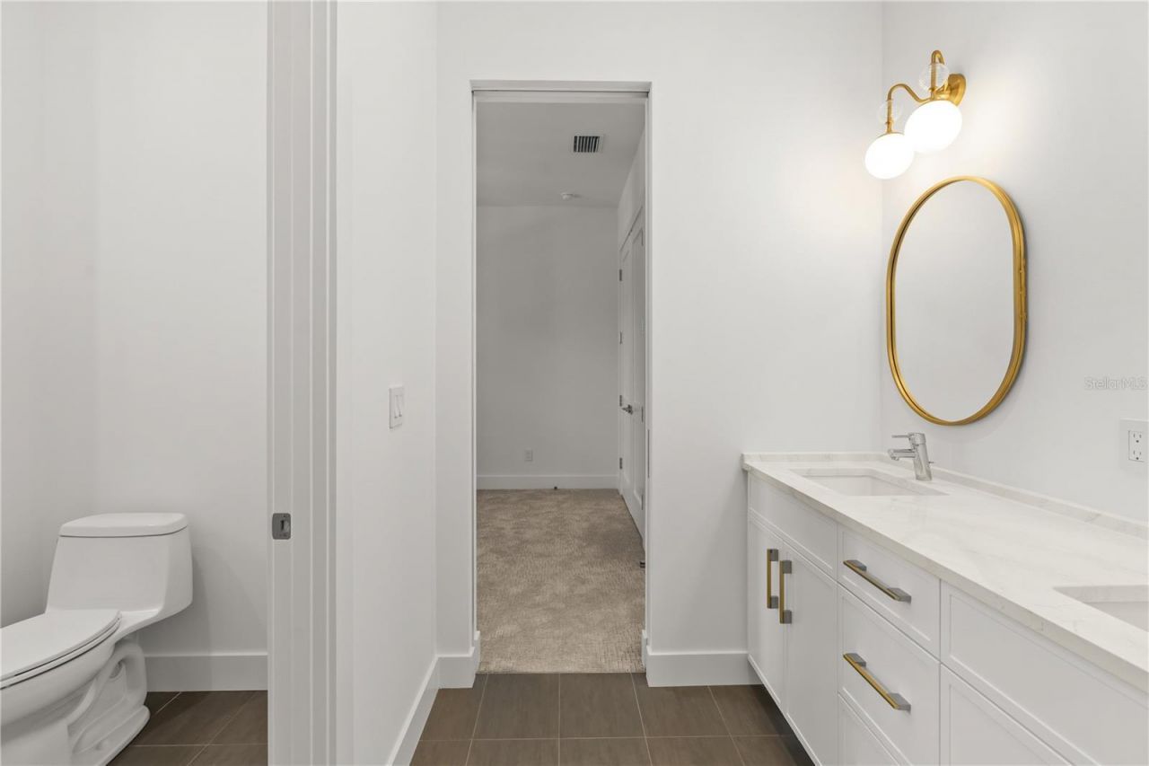 1648 Bonita Lane, Sarasota, FL 34239 Photo