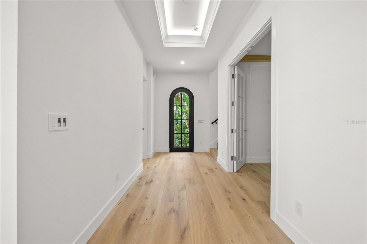 1648 Bonita Lane, Sarasota, FL 34239 Photo