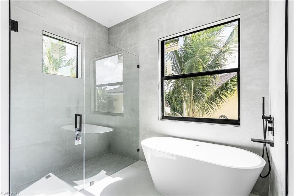 4116 NW 36th Ln, Cape Coral, FL 33993 Photo