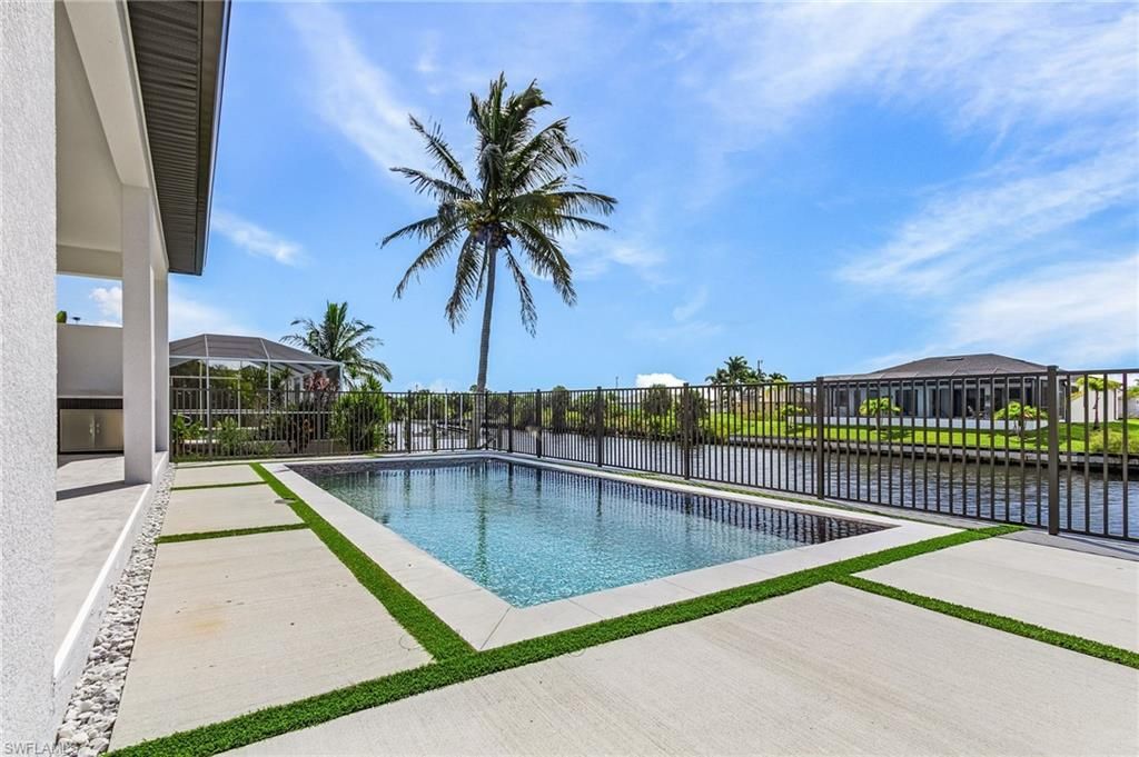 4116 NW 36th Ln, Cape Coral, FL 33993 Photo