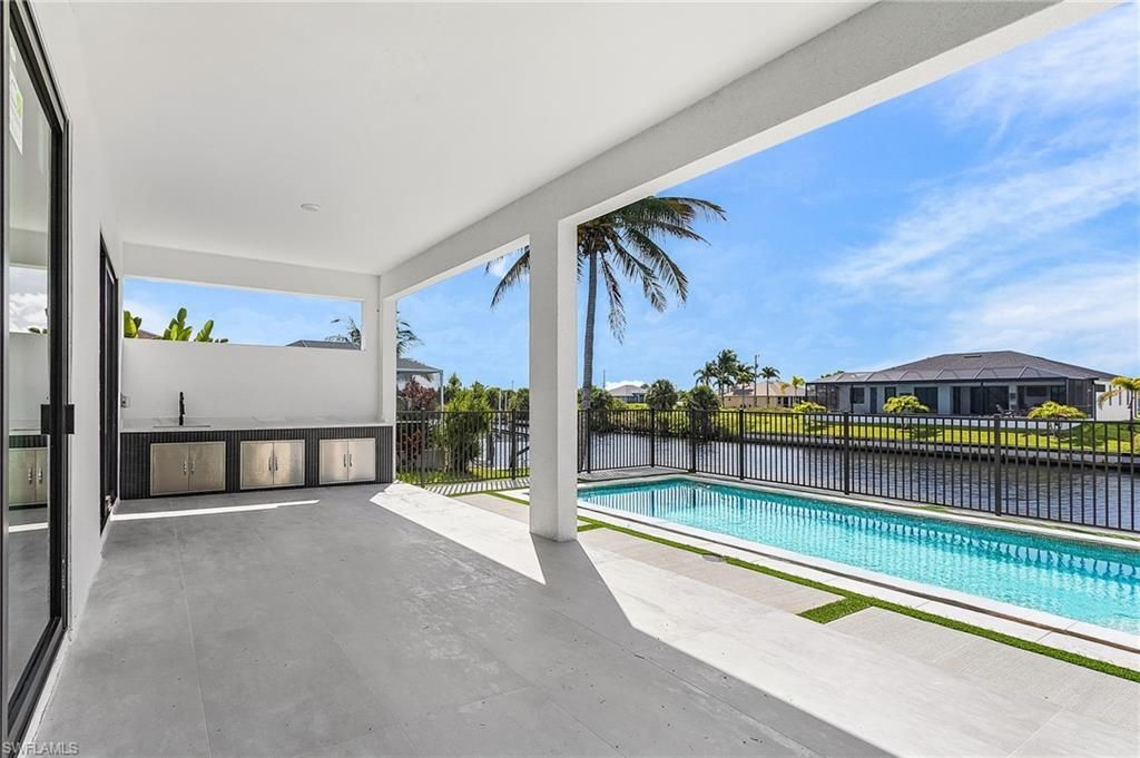 4116 NW 36th Ln, Cape Coral, FL 33993 Photo