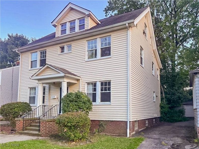 3320 Beechwood Avenue, Cleveland Heights, OH 44118 Photo 1