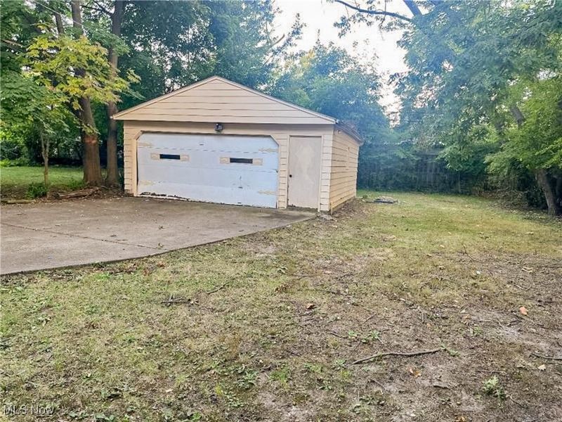 3320 Beechwood Avenue, Cleveland Heights, OH 44118 Photo 30