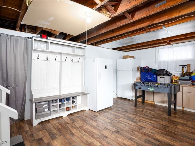 3990 Edison Street NE, Hartville, OH 44632 Photo 21