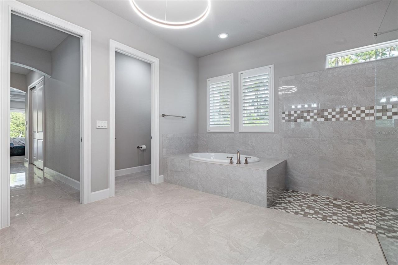 998 Downshire Lane, Ormond Beach, FL 32174 Photo