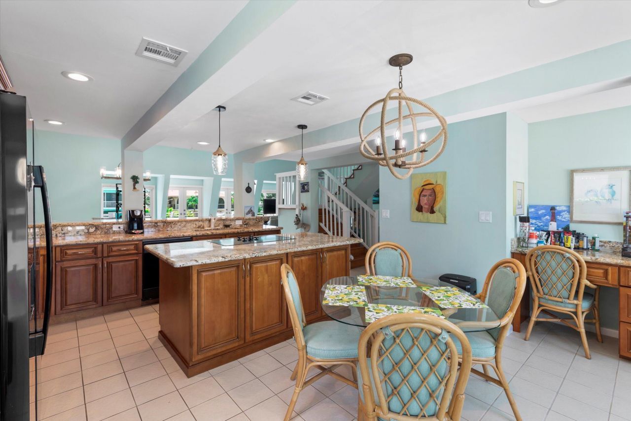 680 Cruikshank, Summerland Key, FL 33042 Photo