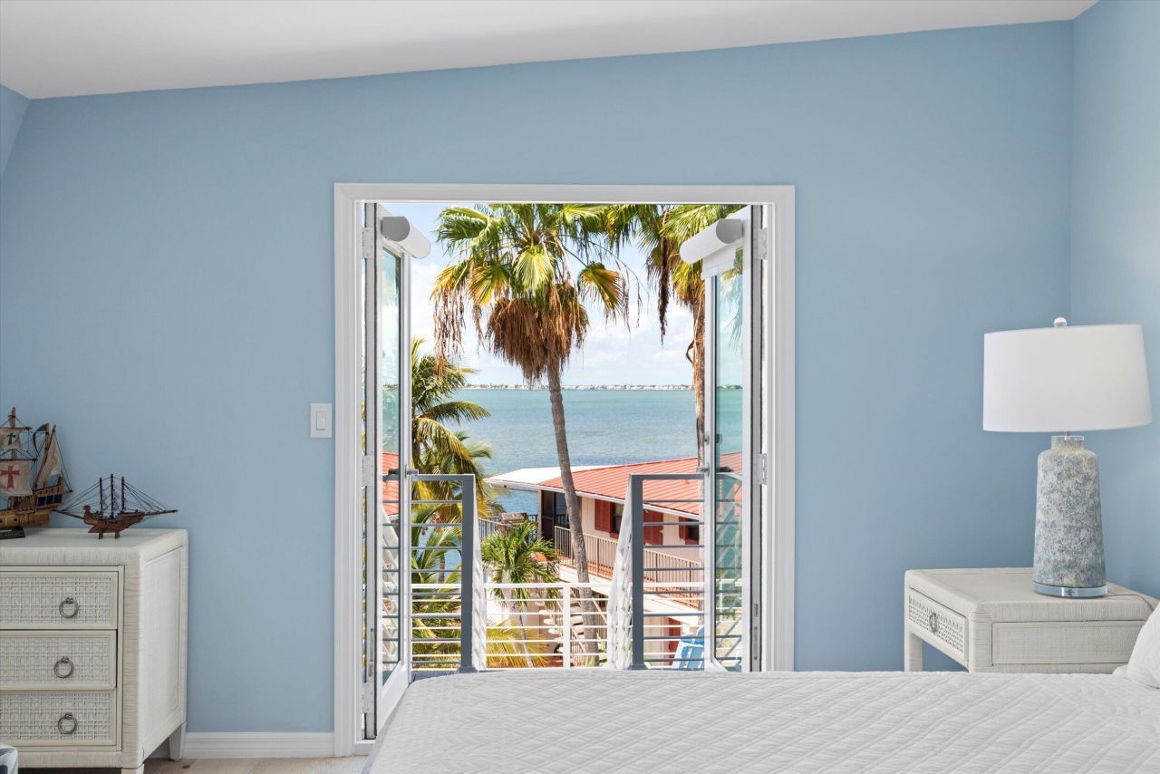 680 Cruikshank, Summerland Key, FL 33042 Photo