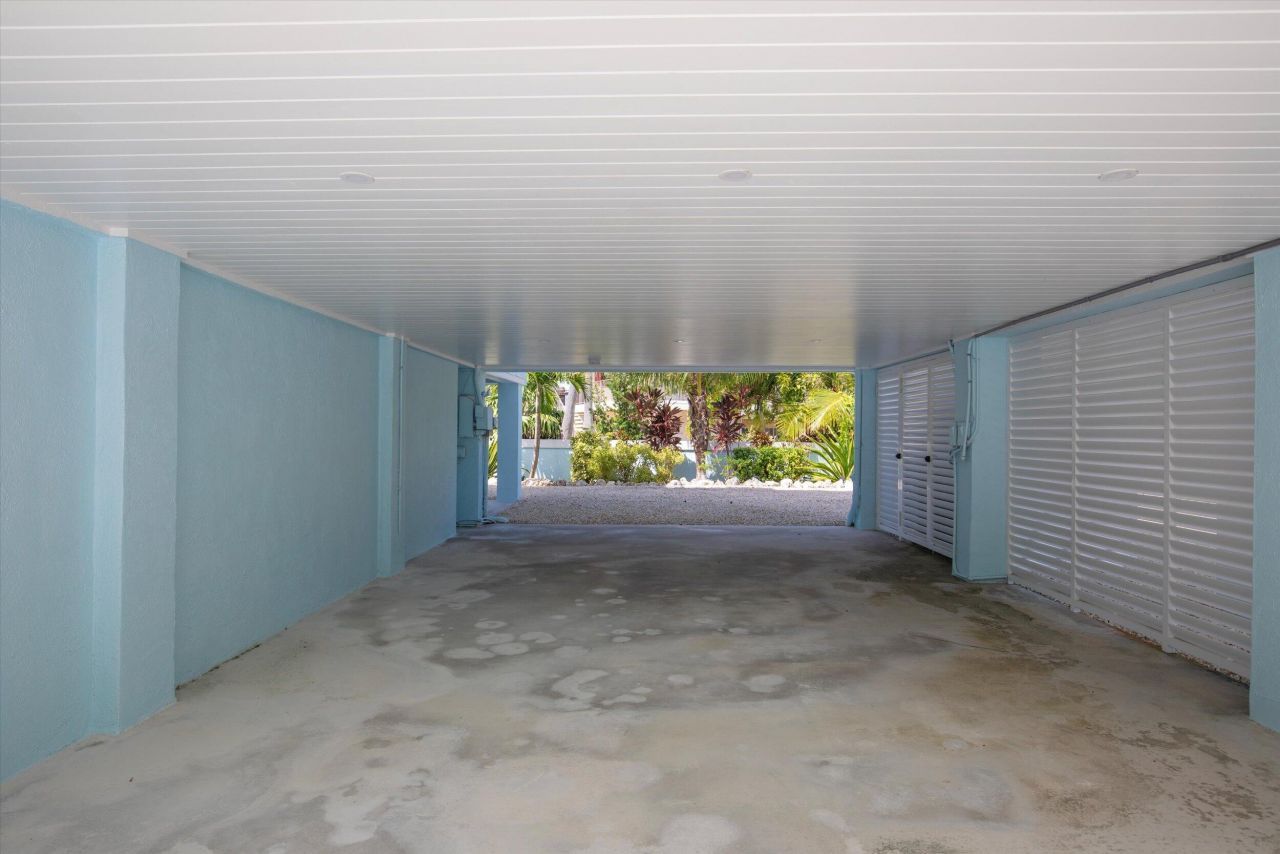 680 Cruikshank, Summerland Key, FL 33042 Photo