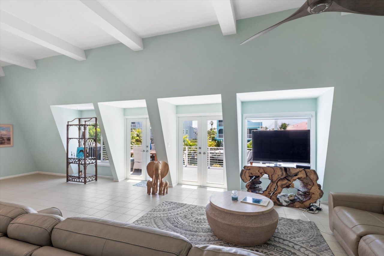 680 Cruikshank, Summerland Key, FL 33042 Photo