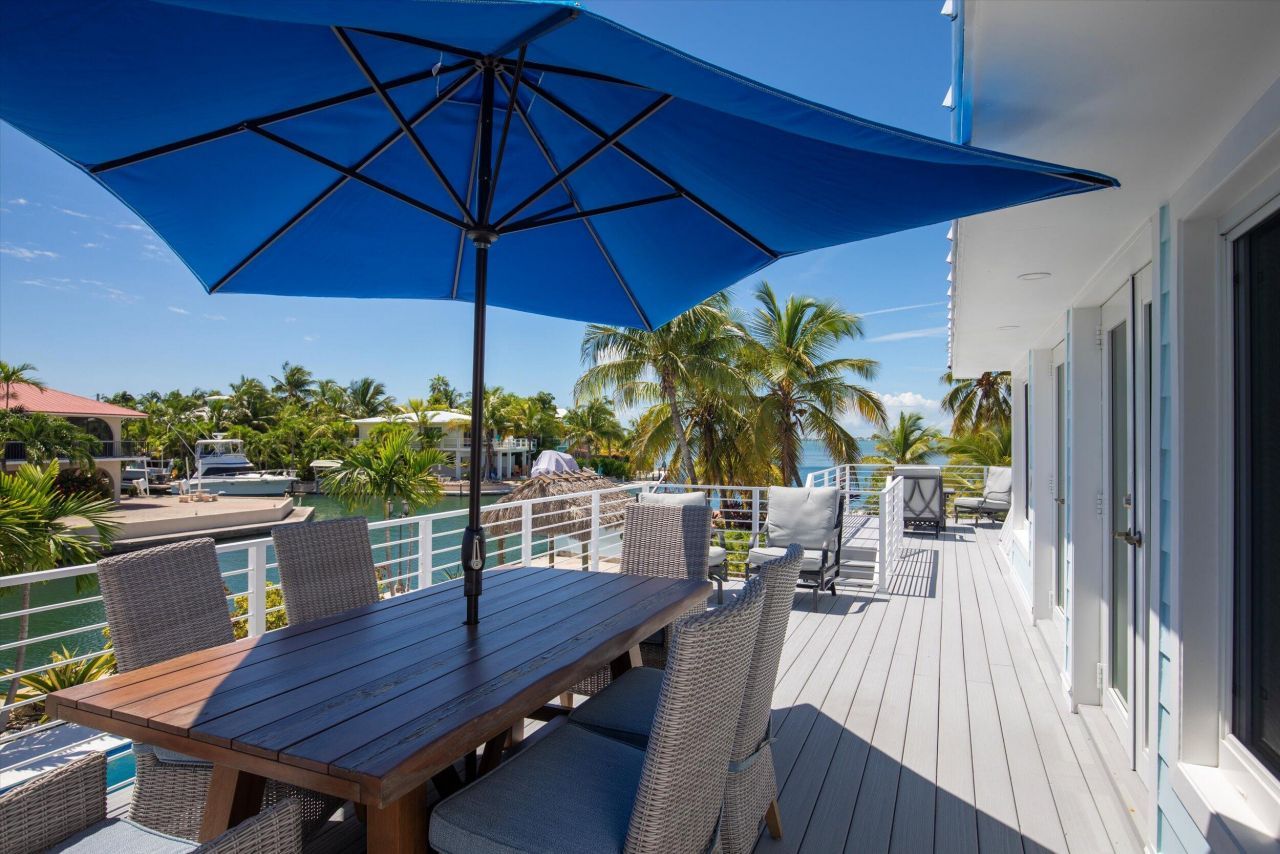 680 Cruikshank, Summerland Key, FL 33042 Photo