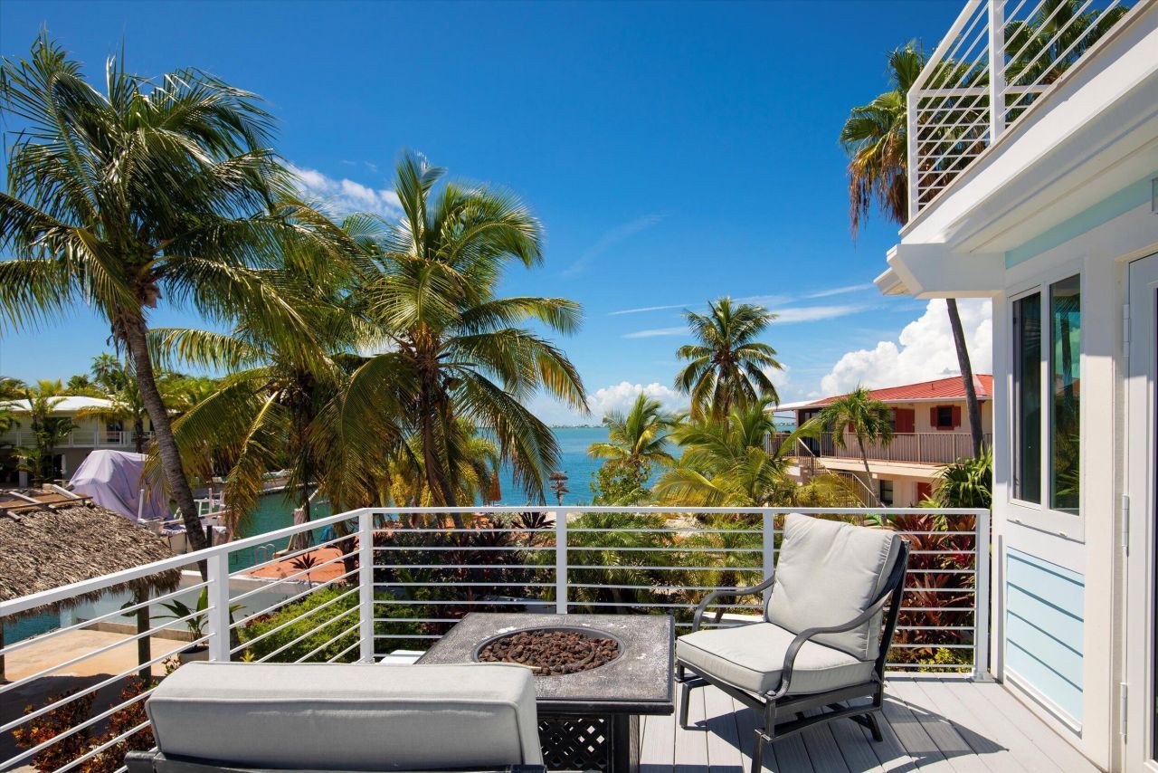 680 Cruikshank, Summerland Key, FL 33042 Photo