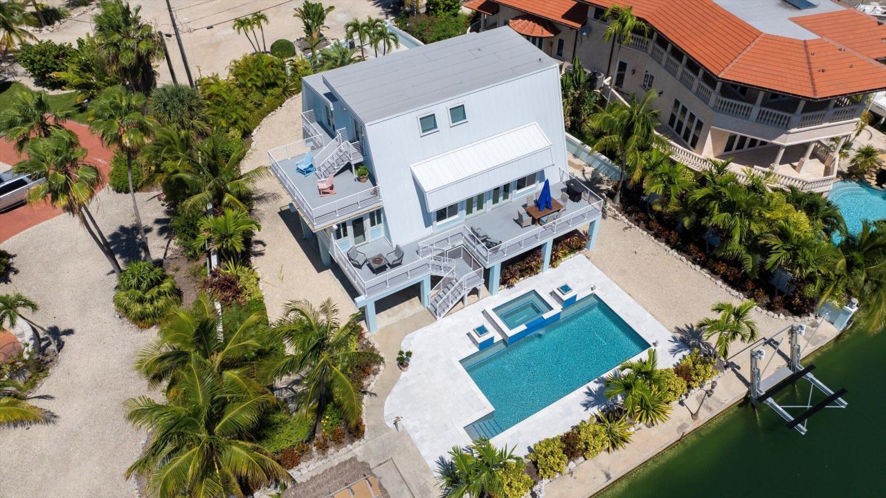 680 Cruikshank, Summerland Key, FL 33042 Photo