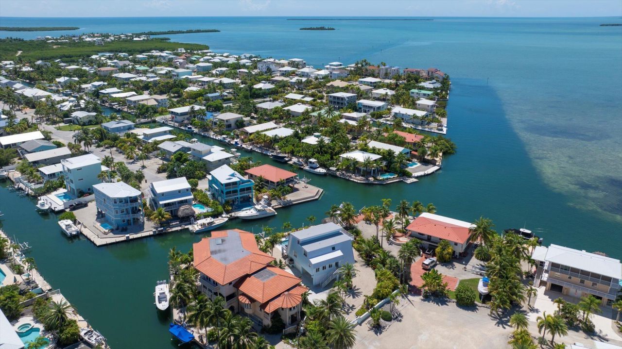 680 Cruikshank, Summerland Key, FL 33042 Photo