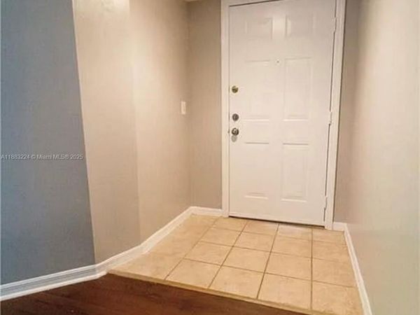 4183 N Haverhill Rd, Unit 703, West Palm Beach, FL 33417