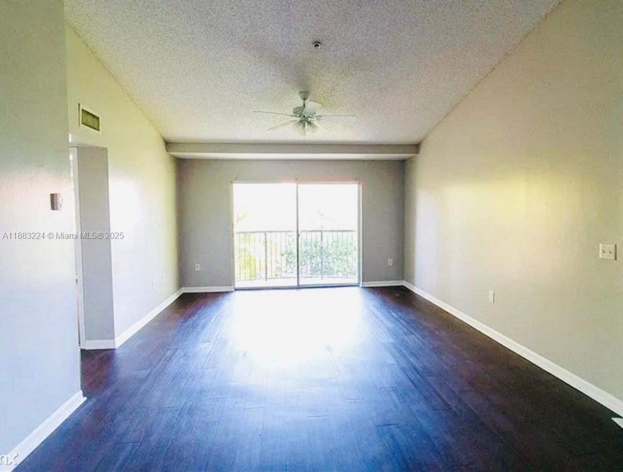 4183 N Haverhill Rd, Unit 703, West Palm Beach, FL 33417 Photo