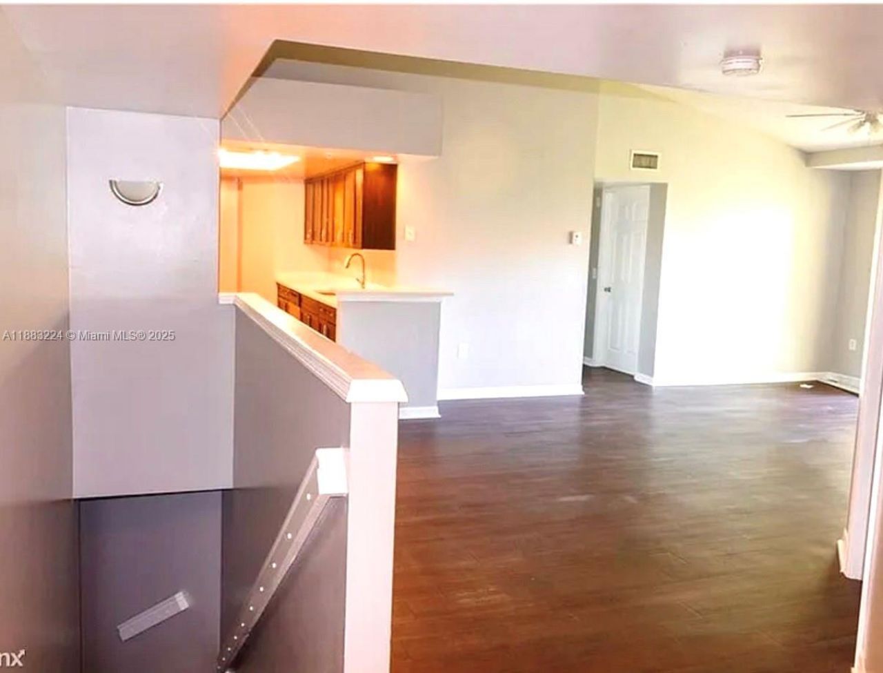 4183 N Haverhill Rd, Unit 703, West Palm Beach, FL 33417 Photo