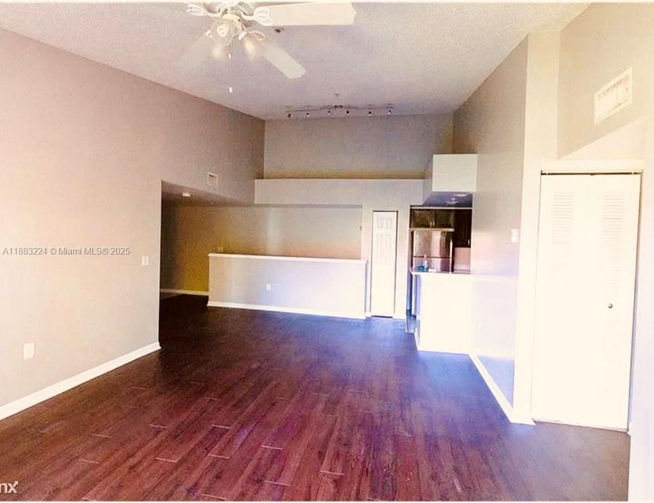 4183 N Haverhill Rd, Unit 703, West Palm Beach, FL 33417 Photo