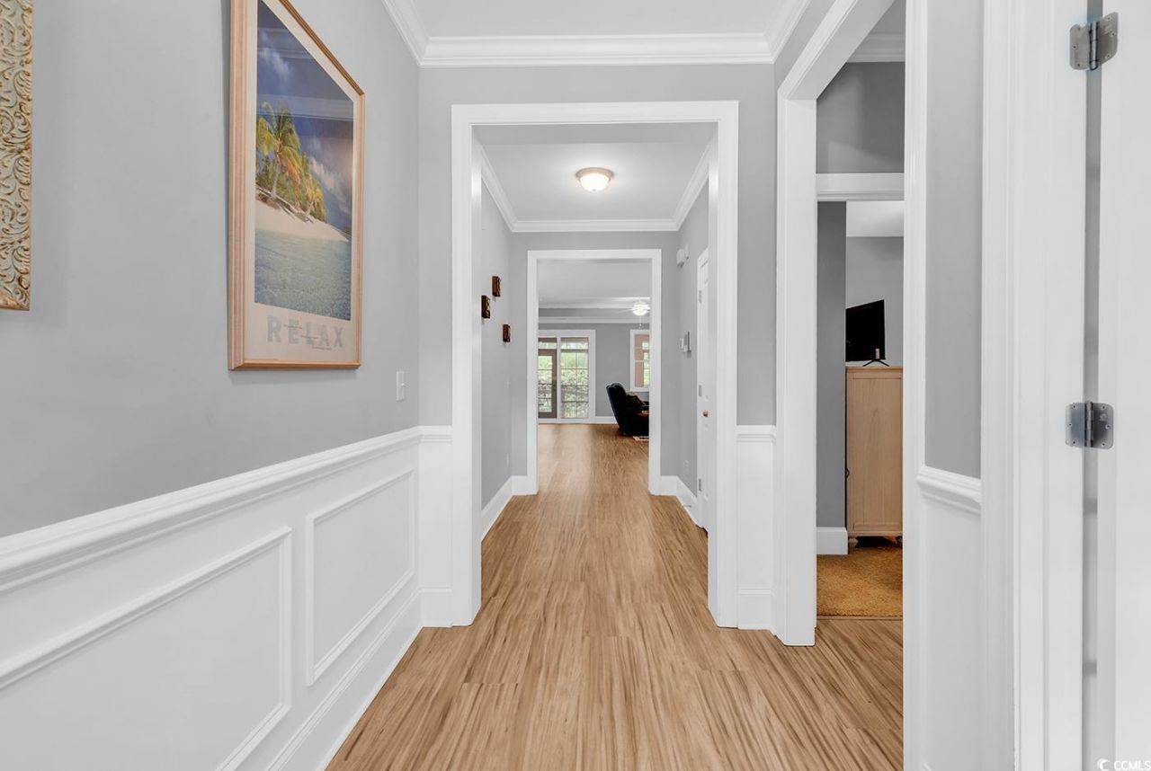 445 Wakefield Ct. Photo 10