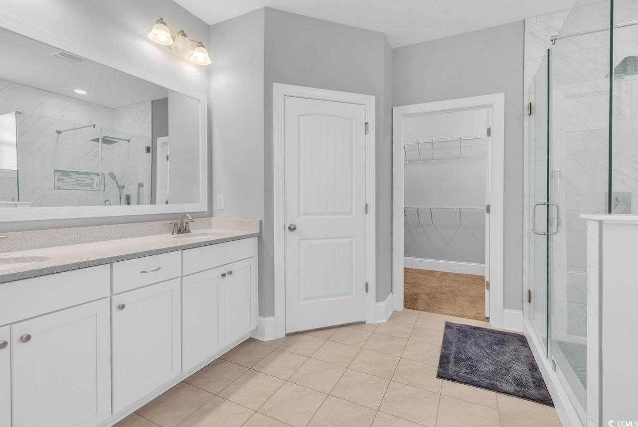 445 Wakefield Ct. Photo 21