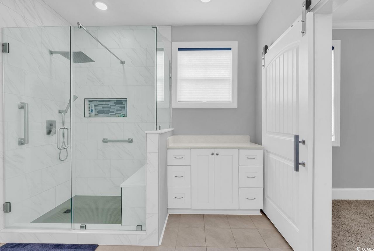 445 Wakefield Ct. Photo 23