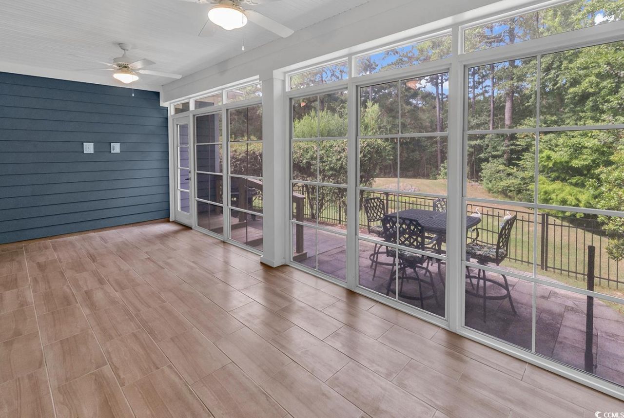 445 Wakefield Ct. Photo 27