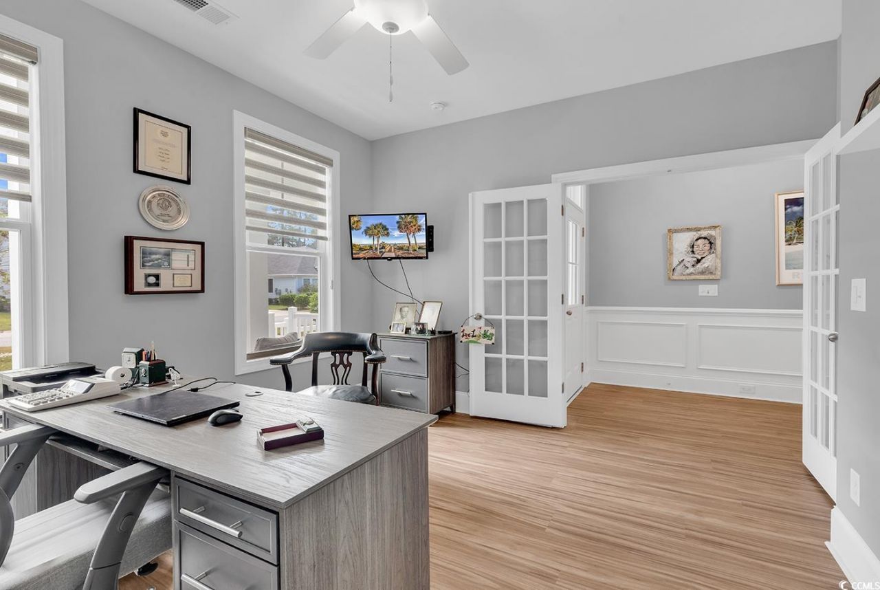 445 Wakefield Ct. Photo 6