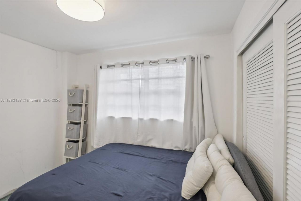 1345 West Avenue, Unit 304, Miami Beach, FL 33139 Photo