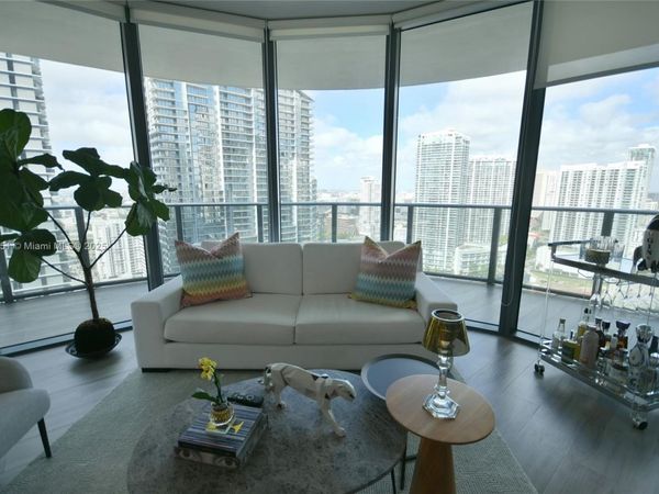 801 S Miami Ave, Unit 3109, Miami, FL 33130