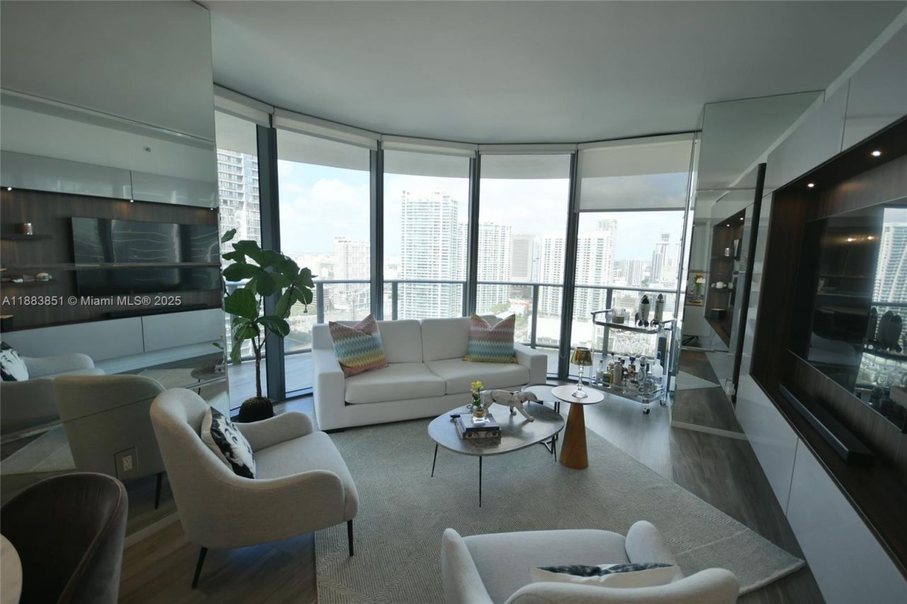 801 S Miami Ave, Unit 3109, Miami, FL 33130 Photo