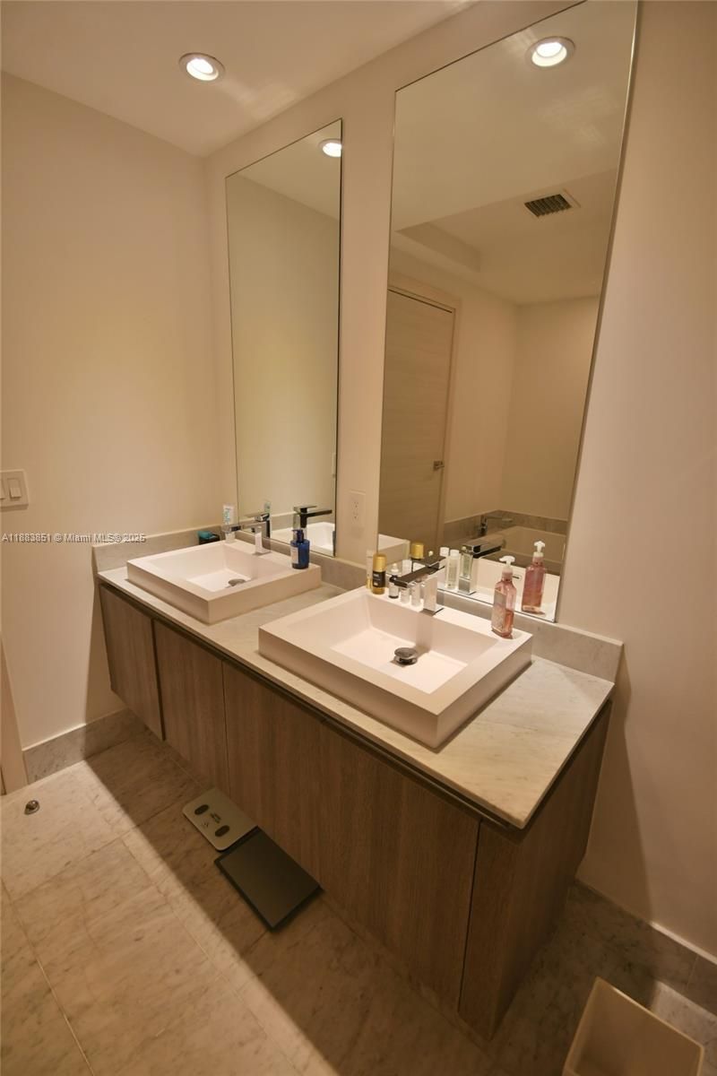 801 S Miami Ave, Unit 3109, Miami, FL 33130 Photo