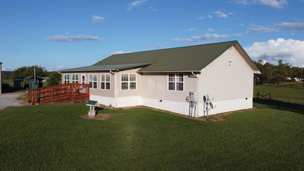 12343 Griffith Road Pikeville, TN 37367