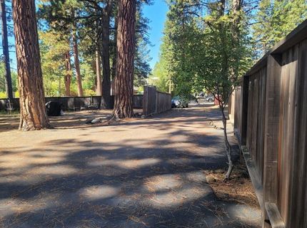 8075 Rainbow Avenue, Kings Beach, CA 96143 Photo