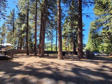 8075 Rainbow Avenue, Kings Beach, CA 96143 Photo