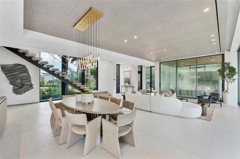 2880 NE 28th St, Fort Lauderdale, FL 33306 Photo