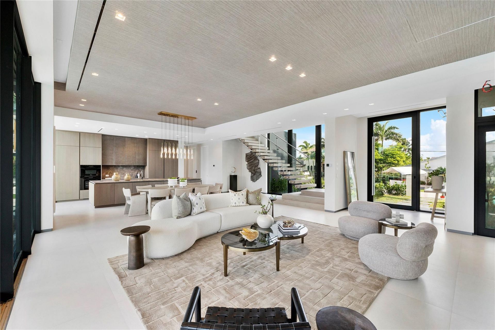 2880 NE 28th Street, Fort Lauderdale, FL 33306 Photo