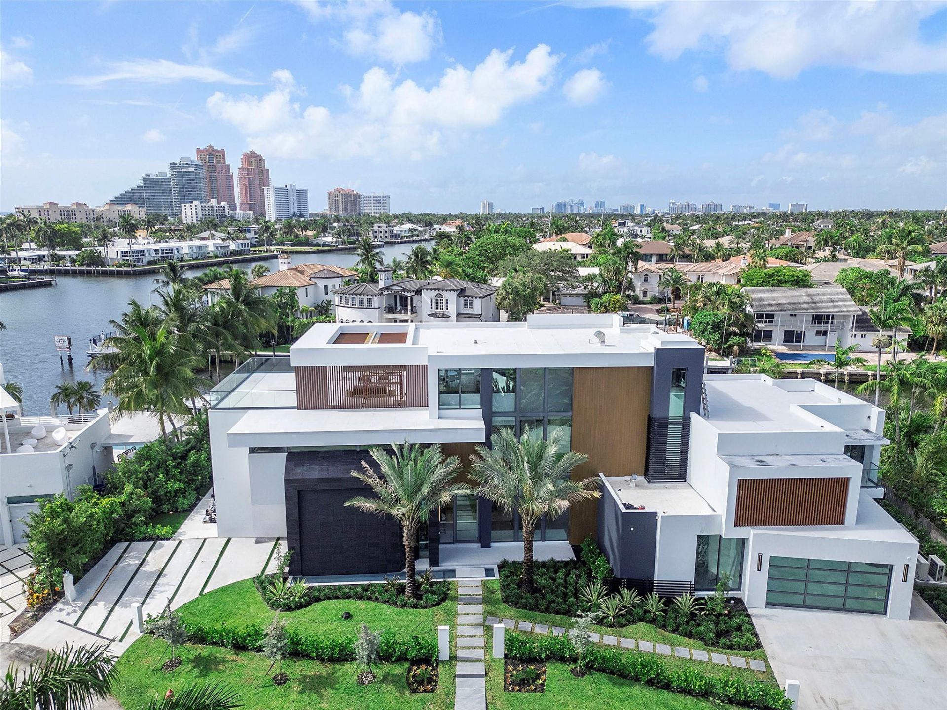 2880 NE 28th Street, Fort Lauderdale, FL 33306 Photo