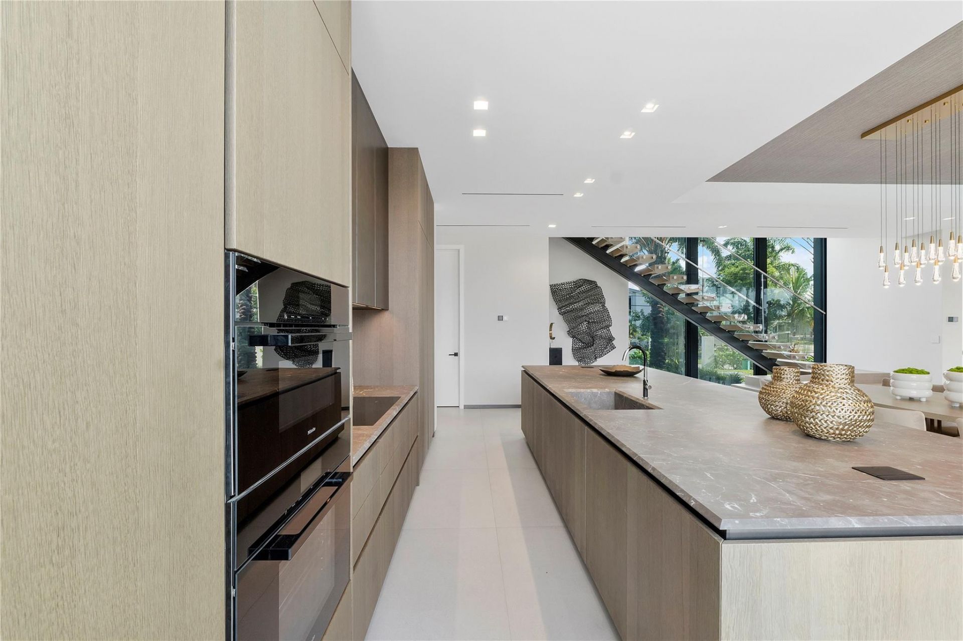 2880 NE 28th Street, Fort Lauderdale, FL 33306 Photo