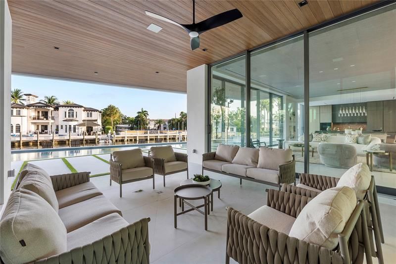 2880 NE 28th St, Fort Lauderdale, FL 33306 Photo